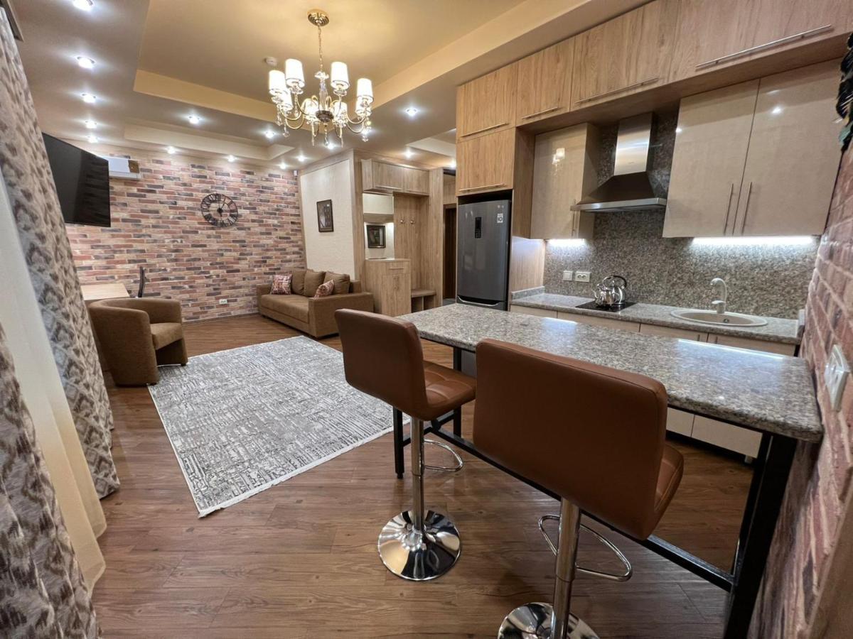 City Stay Апарт-Отель Алматы ภายนอก รูปภาพ