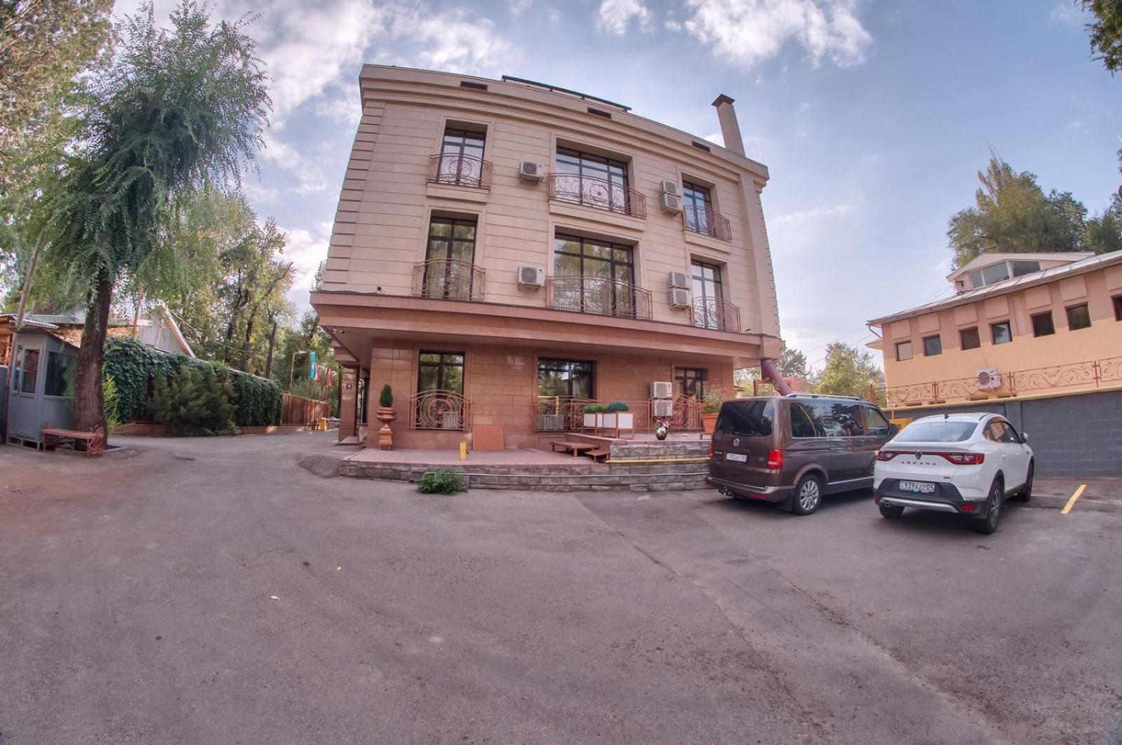 City Stay Апарт-Отель Алматы ภายนอก รูปภาพ