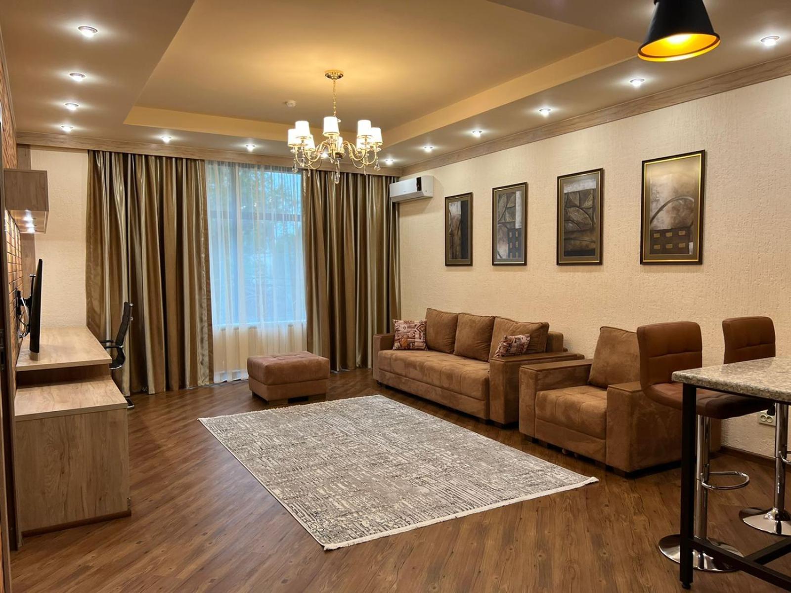 City Stay Апарт-Отель Алматы ภายนอก รูปภาพ